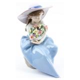 Lladro Figurine "Fragrant Bouquet"  5862