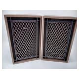 Set of 2 Vtg Akai SW-125 Speakers