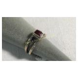 Size 7 Sterling & Garnet Ring
