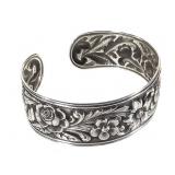 S Kirk & Sons Sterling Repose Cuff Bracelet 30g