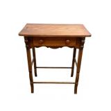 Cottage Lamp Table w Scroll Cut Legs