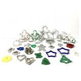 25+ Metal & Plastic Cookie Cutters