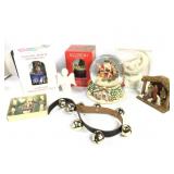 Holiday Snow Globes, Figures, Nativity Scenes +