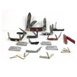Maxam, Smith & Wesson, Klein Tools Pocket Knives +