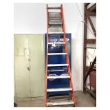 10" Louisville Step Ladder