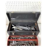 Vtg Metal Toolbox w Contents