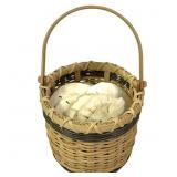 Vtg 1998 Lisa Boyens Basket w Sand Dollars