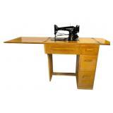 Antique Singer Electric Sewing Machine w Desk +