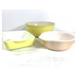Pyrex Yellow Bakeware Bowl