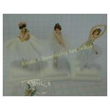 3 La Petite Ballet Ballerina Figures 2 In Box
