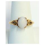 10k Gold Opal Ring Sz 8.5   LL