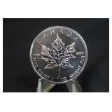 2009 1oz .9999 Pure Silver Maple Leaf Coin