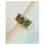 Unmarked Peridot Ring Sz 6