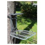 Portable Tree Stand 20"w X 24"d