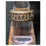 .925 Silver Ring Size 7.5     6.7g