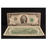 Lot of 2 1976-E Bicentennial $2 Bank Notes *Crispy