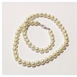 18" Glass Pearls