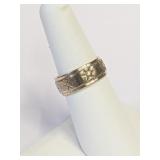 12K on Sterling Star Band Ring Sz 7  3.6g  A