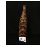 Tall vase with pattern