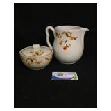 Halls Superior Kitchenware, Pitcher &sugar bowl