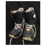 Burton boots size 9