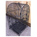 Metal bird cage with heart swing pull out tray