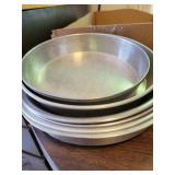 Assorted bake ware pans, pizza stone Assorted bake ware pans, pizza stone
