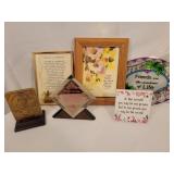 Friendship themed wall hangings and decor Friendship themed wall hangings and decor