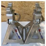 Pittsburgh 3 ton Aluminum Racing Jack Stands