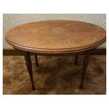 Small Oval Antique Table 26'L x 14'W x 18'H Small Oval Antique Table 26'L x 14'W x 18'H