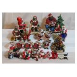 SANTA HOLDING BAG, MISTLETOE SANTA & MRS CLAUS SANTA HOLDING BAG, MISTLETOE SANTA & MRS CLAUS