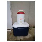IGLOO WATER JUG & COLEMAN COOLER