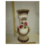 Capodimonte Italy Vase - Has a chigger