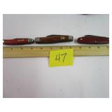 (3) pocket knives