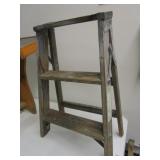 2 Foot Step Ladder Wooden