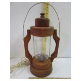 Wooden And Glass Lantern W/Flicking Light