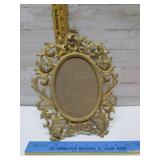 ORNATE BRASS PICTURE HOLDER