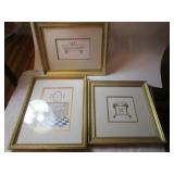 3 PICTURES BATHROOM THEMED
