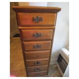 LINGERIE CHEST WITH DENTAL MOLD 50" X 18"