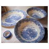 STAFFORDSHIRE ENGLAND ENGLISH VILLAGE 2 BOWLS & 1