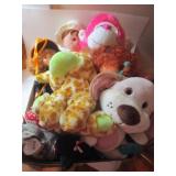 STUFFED ANIMALS & DOLL