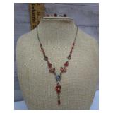 GEORGEOUS NECKLACE & EARRINGS