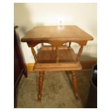 SIDE TABLE 16 X 16 X 25