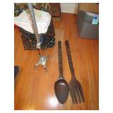 LARGE WOODEN FORK / SPOON
