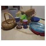 BASKETS, BUCKETS, & PLASTIC ITEMS