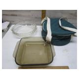 QUILTED CASSEROLE CARRIER & 3 DISHES