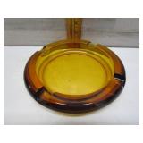 LARGE AMBER GLASS ASH TRAY