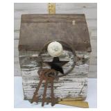 BIRD HOUSE
