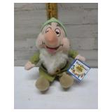 DISNEY SNOW WHITE & THE SEVEN DWARFS SLEEPY PLUSH
