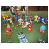 FIGURINES & TRUCKS